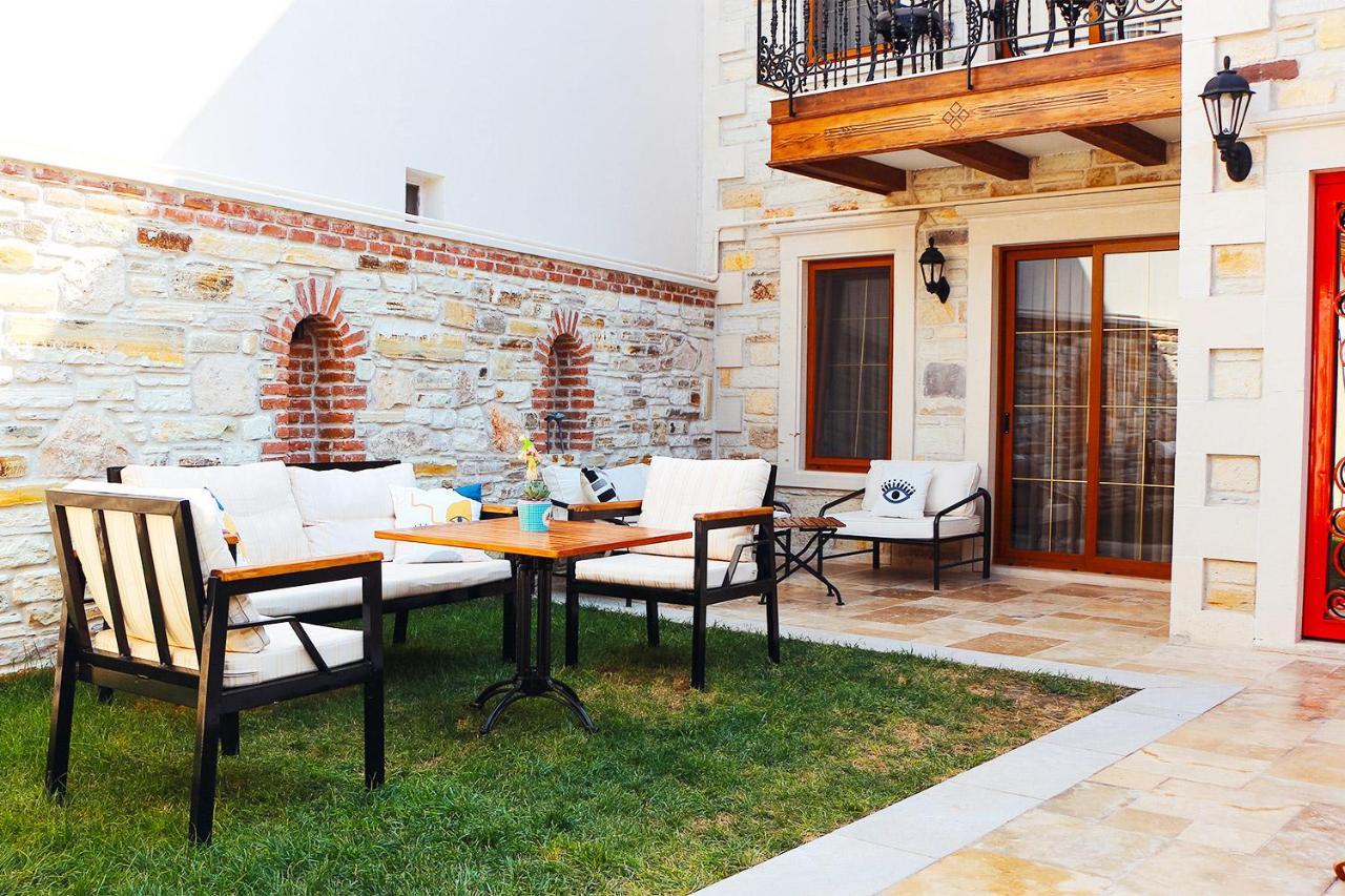 Sinem Hanim Konagi Boutique Hotel Yenifoca Luaran gambar